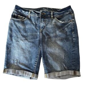 Time & Tru women’s shorts